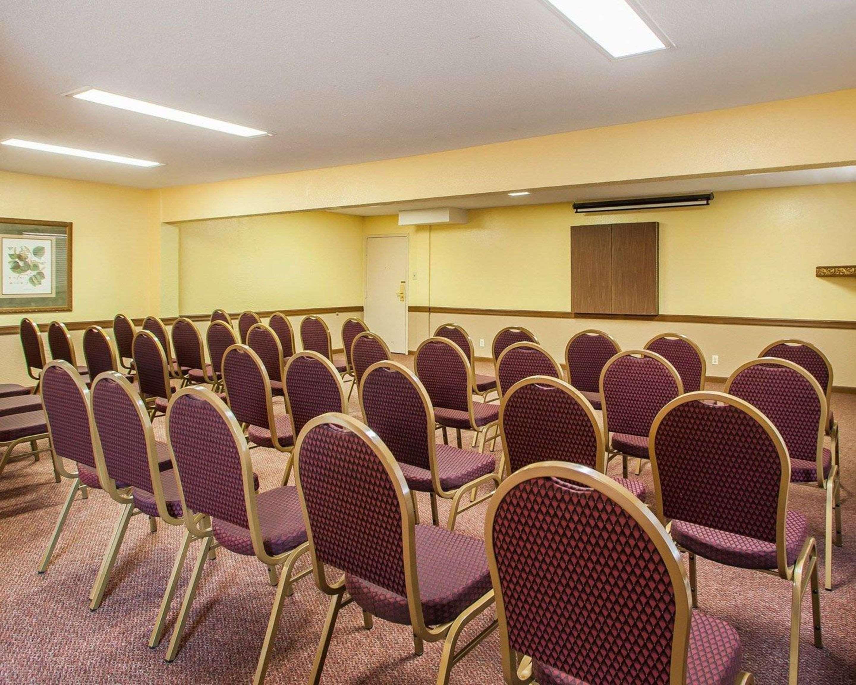 クオリティ イン エアポート セントルイス セントルイス（ミズーリ州） エクステリア 写真